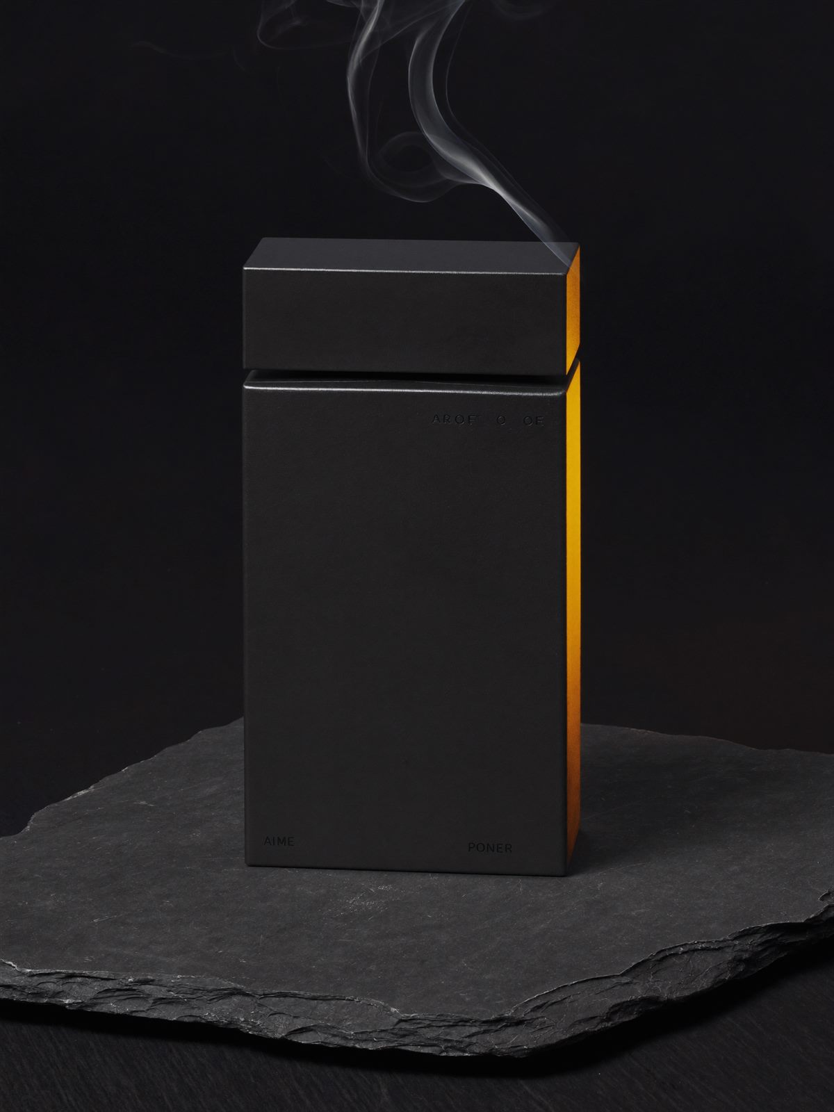 Forge Noir — Front